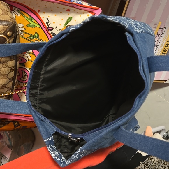 NWT Stitch large denim Tote zip top - Picture 4 of 5